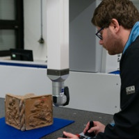Nejdřív skenování, pak 3D tisk. Na Fakultě strojní ZČU vyrábějí repliky archeologických nálezů